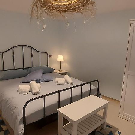 Casa Jo Bed and Breakfast Bari Exteriör bild